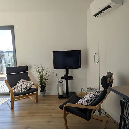 Pre Madame, Terrasse, Parking Apartamento Riom